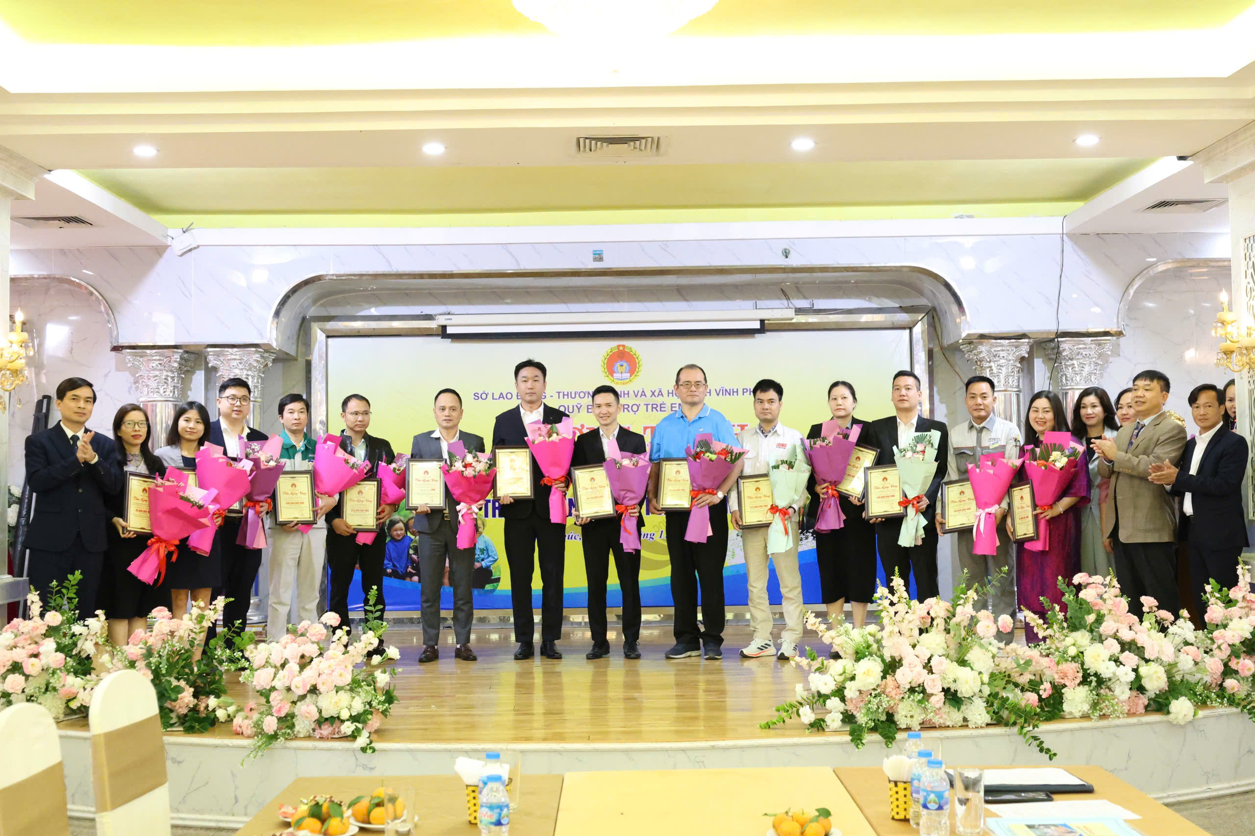 Gặp mặt nhà tài trợ 2024